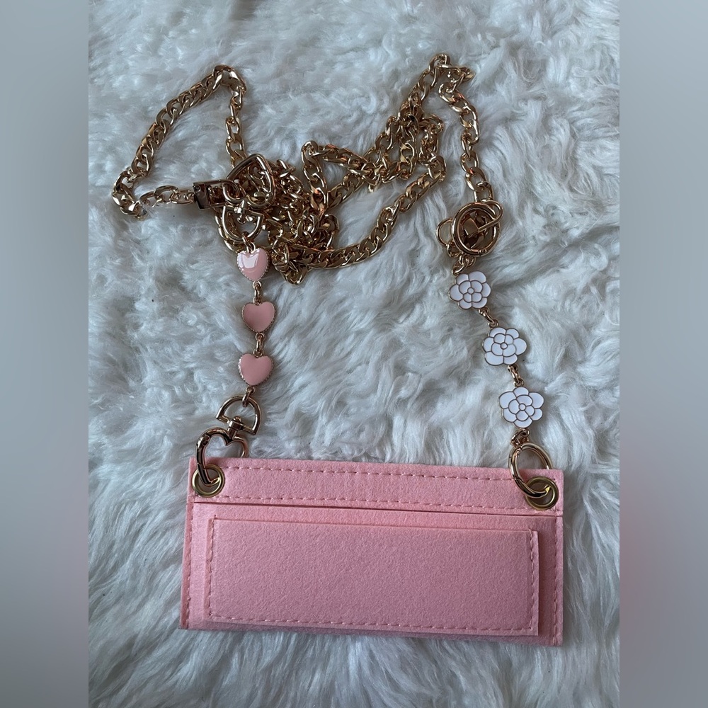 SALVATORE FERRAGAMO✨ LILAC WALLET - Picture 11 of 11